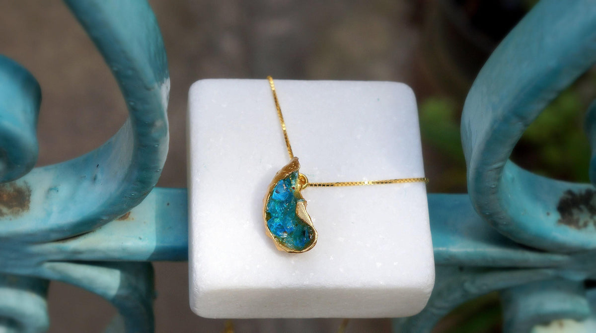 Gold Sea Shell Necklace with Blue Murano Glass, Gold-Plated Sterling Silver Jewelry, Gold Pendant, Gift for Her, Birthday Gift for Women