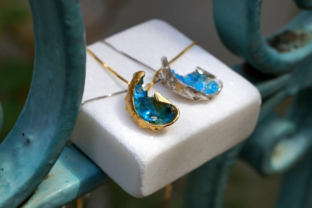 Gold Sea Shell Necklace with Blue Murano Glass, Gold-Plated Sterling Silver Jewelry, Gold Pendant, Gift for Her, Birthday Gift for Women
